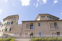 Castello di Monterado فنادق في San Costanzo