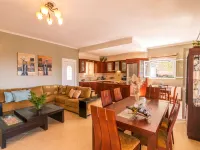 The Olive Grove Cottage by Konnect - 2,5km from Ipsos Hotels in Ipsos