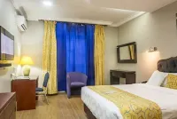 Hôtel la Falaise Bonanjo Hotel a 