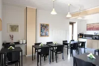 B&B Grandangolo Hotels near Gran Sasso Science Institute