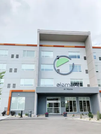 Element Edmonton West Отели в г. Эдмонтон
