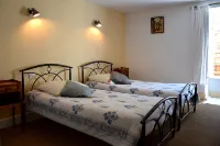 Le Jardin Secret Hotels in Labastide-de-Penne