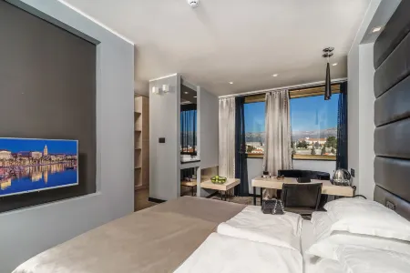 The View Luxury Rooms Отели в г. Сплит