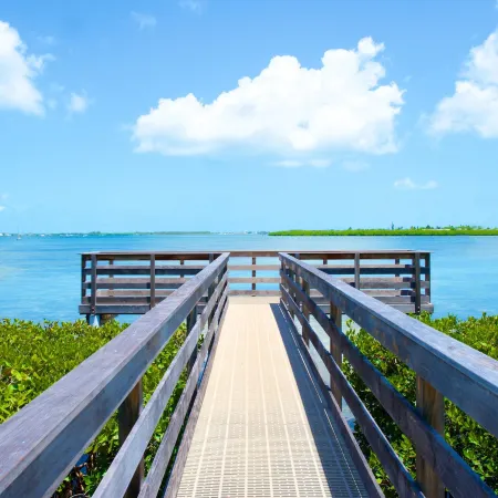 Parrot Key Hotel & Villas