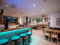 Central Hotel & Apart Mit Landhaus Central - bar