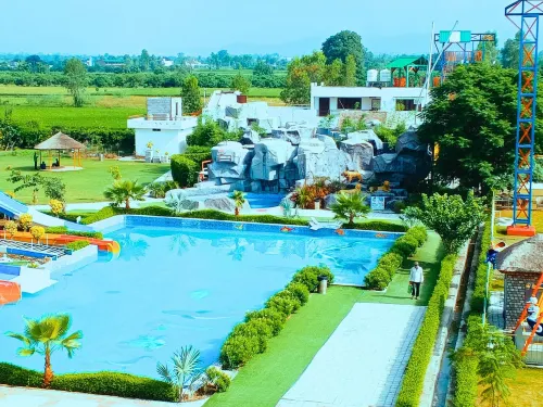 The Maasai Mara Resort ,Water and Adventure Park, Corbett Hoteles en Kashipur