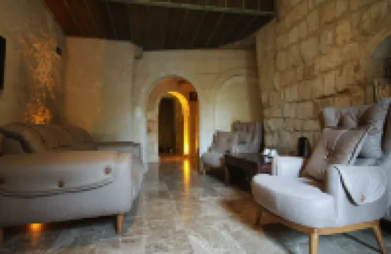 Heaven Cave House - Razziya Evi