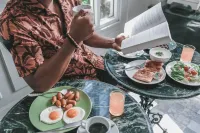 Club Tree Hotel - breakfast