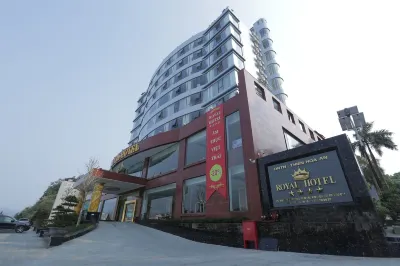Khách sạn Lao Cai Royal Các khách sạn gần Sapaly Spa & Massage