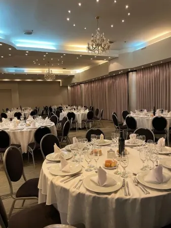 Plaza Real Suites Hotel Отели в г. Росарио