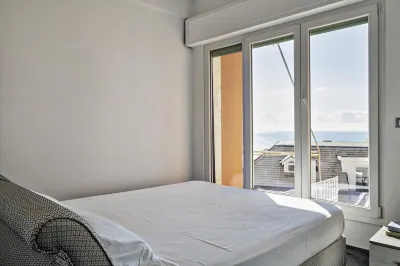 Sunset Apartment above the Sea by Wonderful Italy Hotel in zona Camping Genova Est