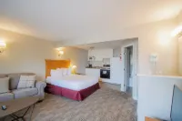 Scott's Inn & Suites Hotels near Kamloops Library, Thompson-Nicola Regional Library