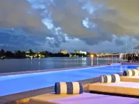 Radisson Blu Anchorage Hotel - 5-stjärniga