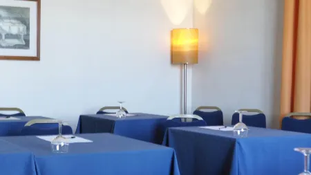 Flag Hotel Porto Maia Отели в г. Валонгу