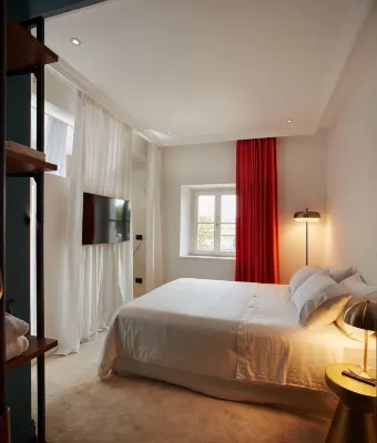 The Townhouse - 4-Star