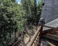 Beautiful Northwoods Getaway Hotel di Eagle River