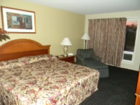 Lakeview Inn Centralia Hotels in Centralia