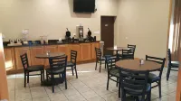 Port Angeles Inn - petit déjeuner