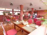 Shwe Nadi Guest House Hotels near Shwe Leik Too Temple