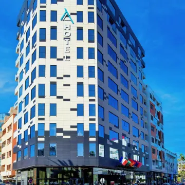 ADAY Hotel Casablanca Отели рядом с достопримечательностью «Хаммам Зиани»