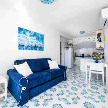 Blue Waves - de Vivo Realty Positano Rooms