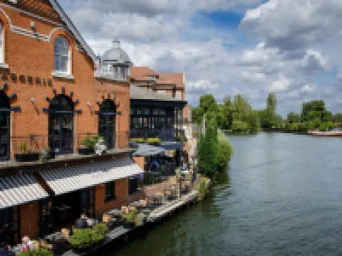 Riverwalk Apartment North Hotels in Datchet