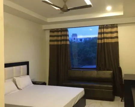 Sandalwood Отели в г. Aminagar Urf Bhurbaral