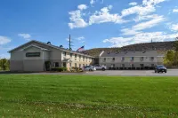 Corning Inn Hotels in Corning