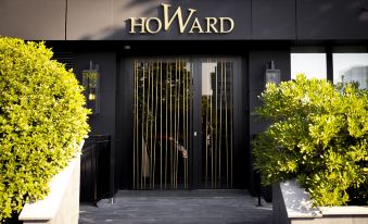 Howard Sur Seine - Asnieres Paris la Defense
