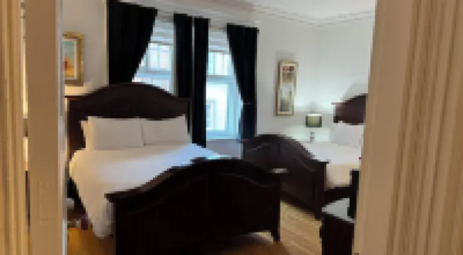 E-酒店德格里松