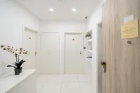 Luxury Rooms Floramye Hôtels à proximité de : Split Circus - Monty Python Bar