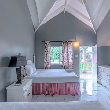 Tamboo Resort