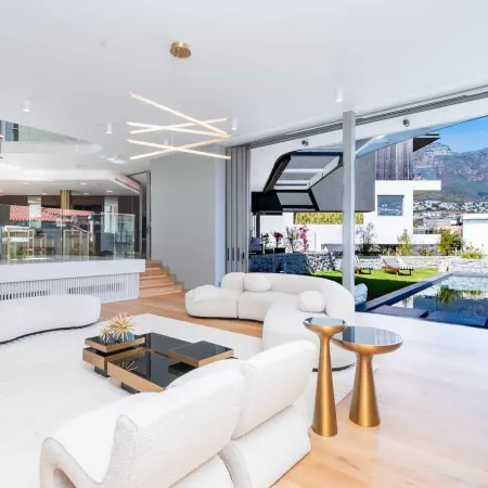 Grand Camps Bay 5bed w Views Pool Gym Villa Serena