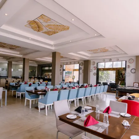 Earl's Regent Negombo