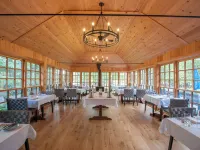 Haliburton Post House Hotels in Haliburton County