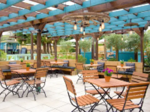 The Curious Pig in the Parlour Hotels in Copthorne