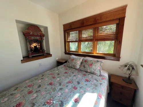 The Casita is a stunning villa in a tropical oasis in historic downtown DeLand.