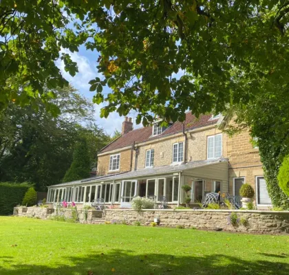 East Ayton Lodge Hotel, Scarborough Отели в г. Запад Ейтон