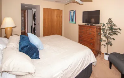 Prickly Pearadise: 3-Bedroom Condo in Sedona with Hot Tubs, Pool & Tennis