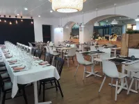 El Portazgo Hostal Restaurante Hotels in Laguna de Duero