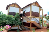 WoodyCrest Hotel in zona Trincomalee Railway Station