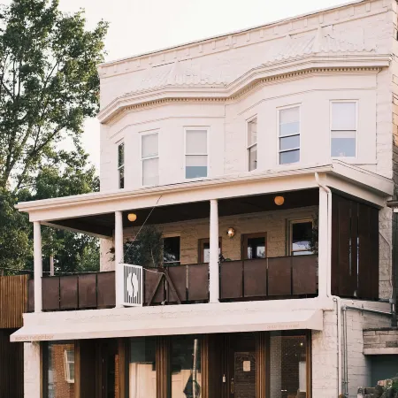Guesthouse by Good Neighbor