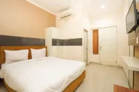 Semampir Residence by Occupied Hotels in Sukolilo