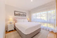 씨뷰 하이츠, B&B 컬렉션 마운트 클래런스 호텔