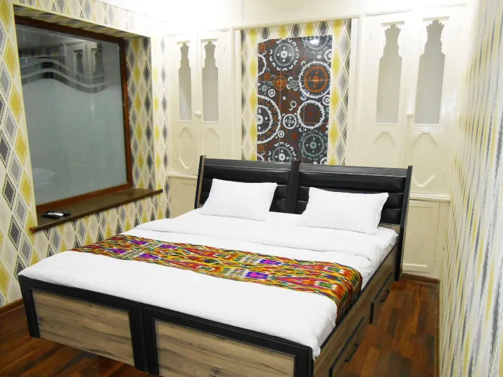 Colibri Traditional Guest House
