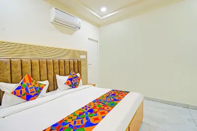 Fabhotel Lexus Grand