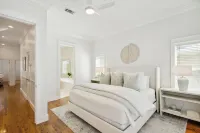 The Palmetto House! 5 Bedroom/Sleeps 14! Seacrest Beach! Free Tram! Huge Pool!