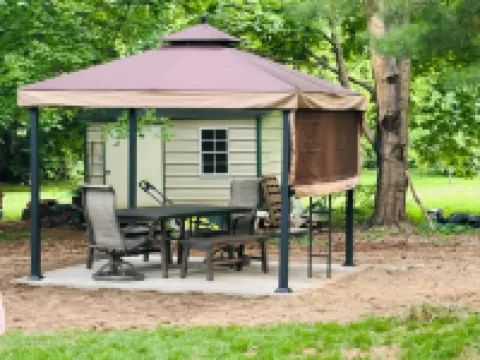 "The Hideaway 1" Charming 2-bedroom house with WiFi, AC in fabulous Farmington Hotels in St. Francois Township