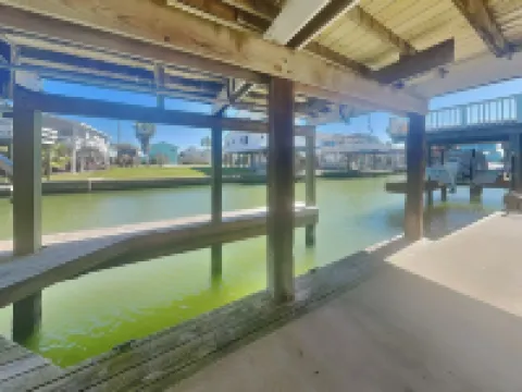 Bayview Cottage by Ryson Vacation Rentals