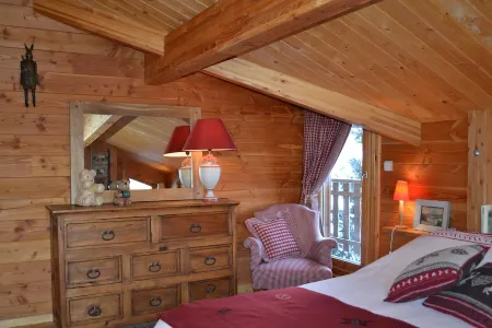 Impressive Chalet, 20m to Piste